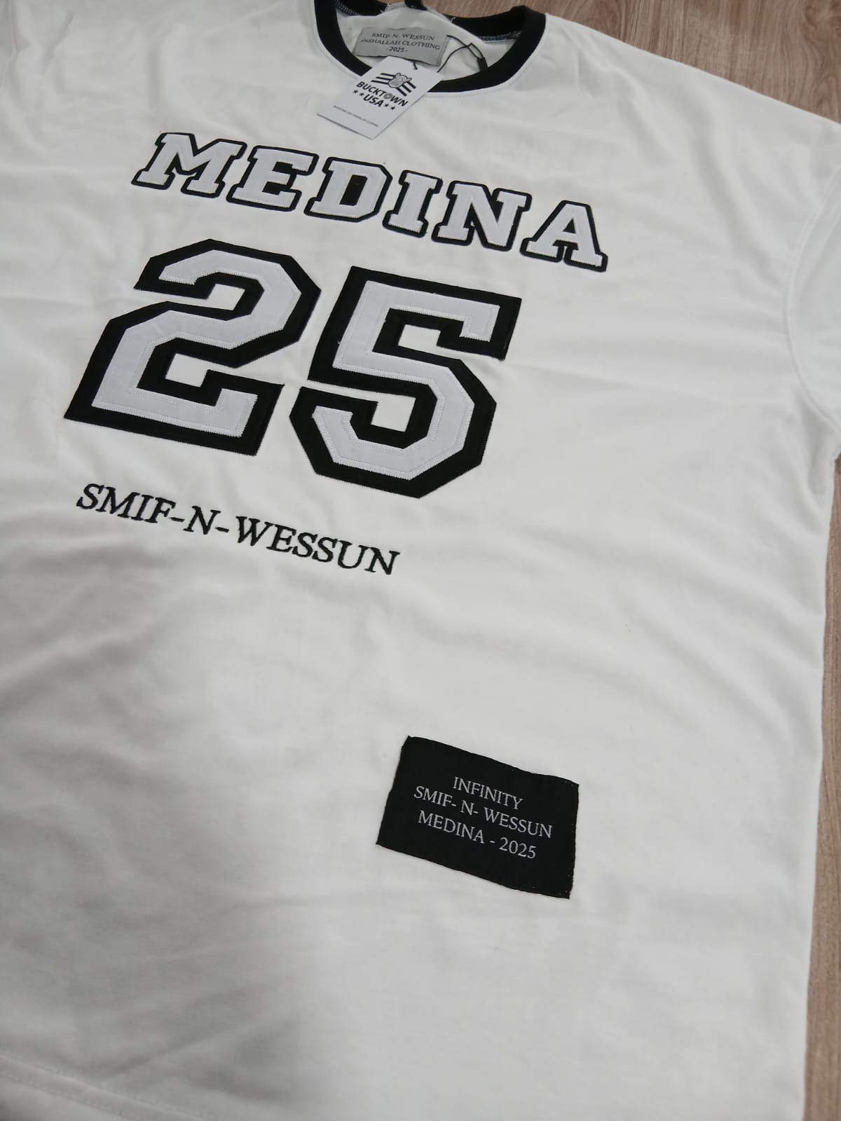 MEDINA: White