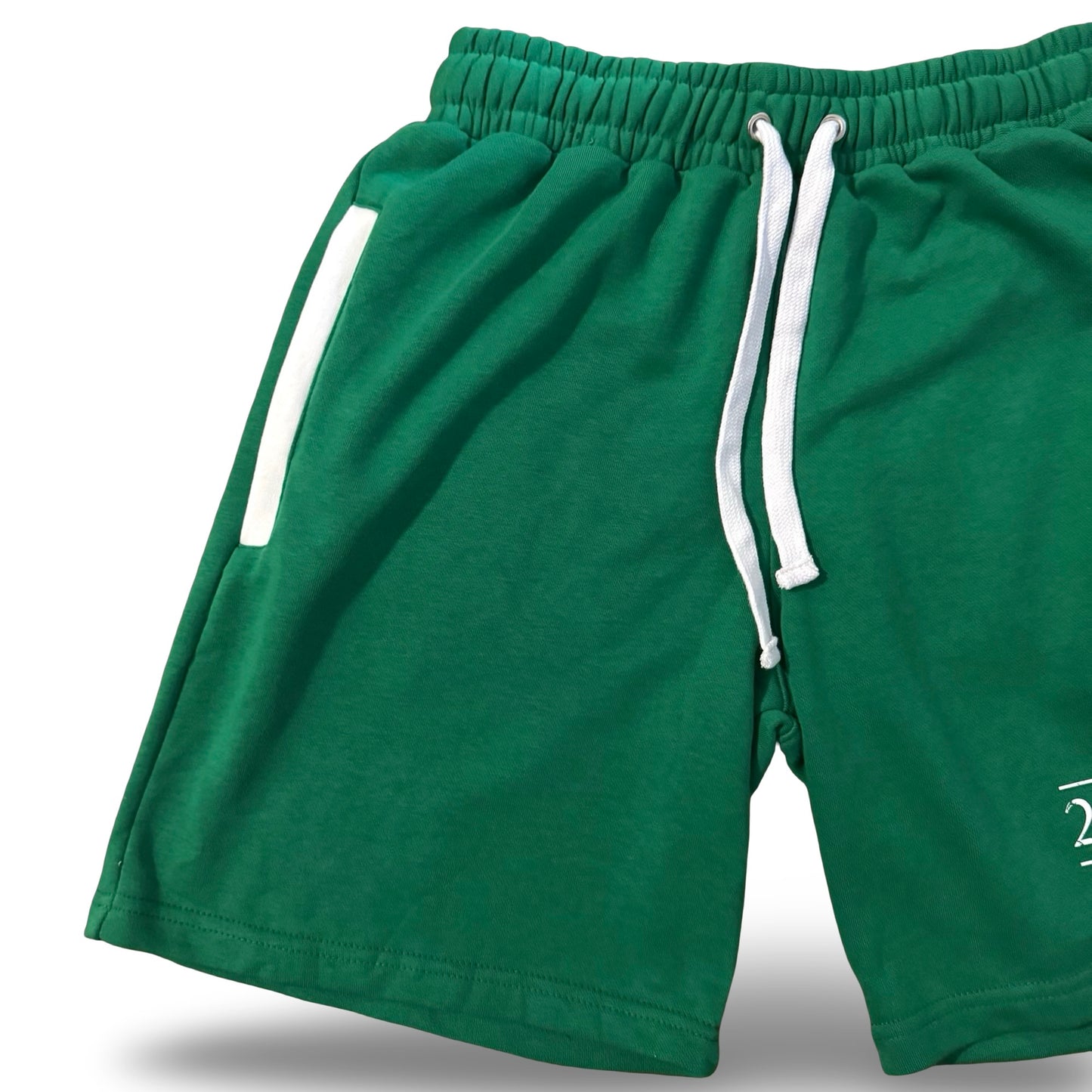 UNIVERSITY: GREEN/WHITE