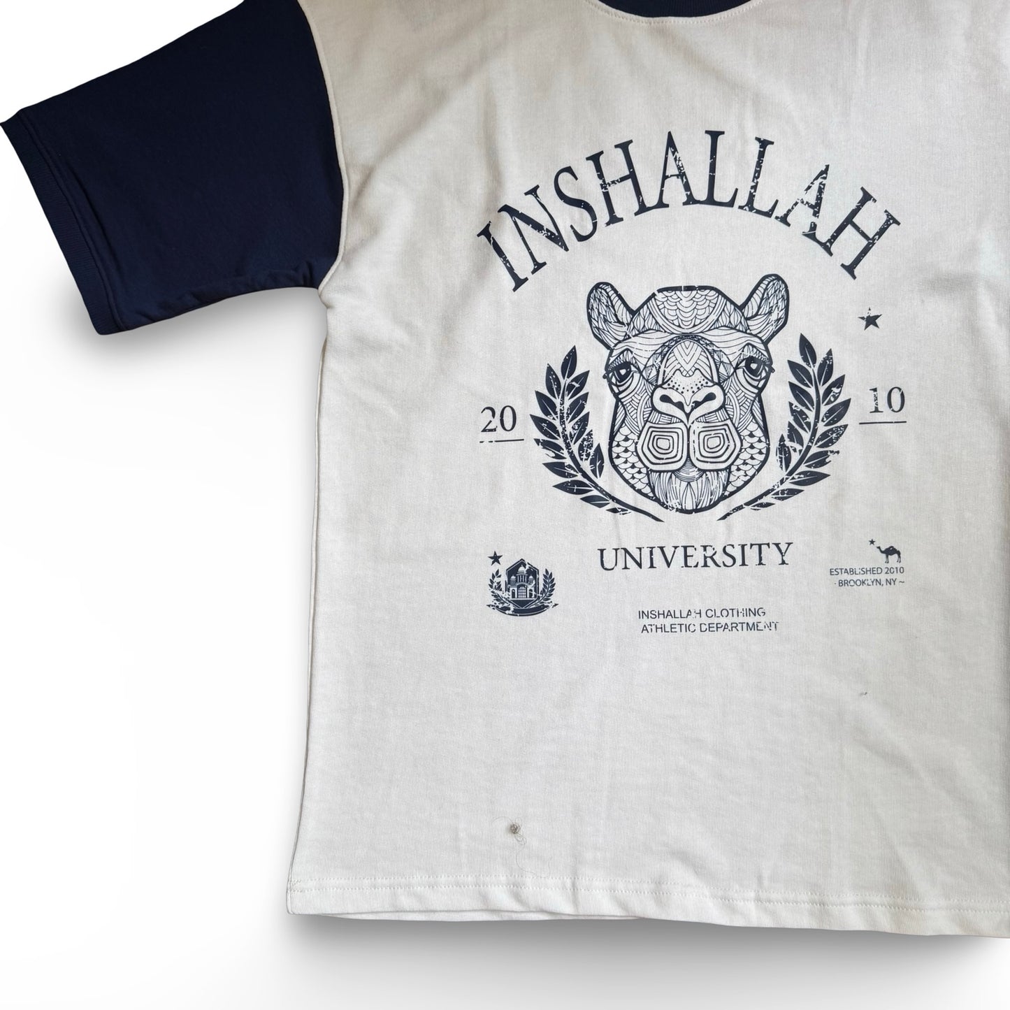 UNIVERSITY: NAVY/WHITE